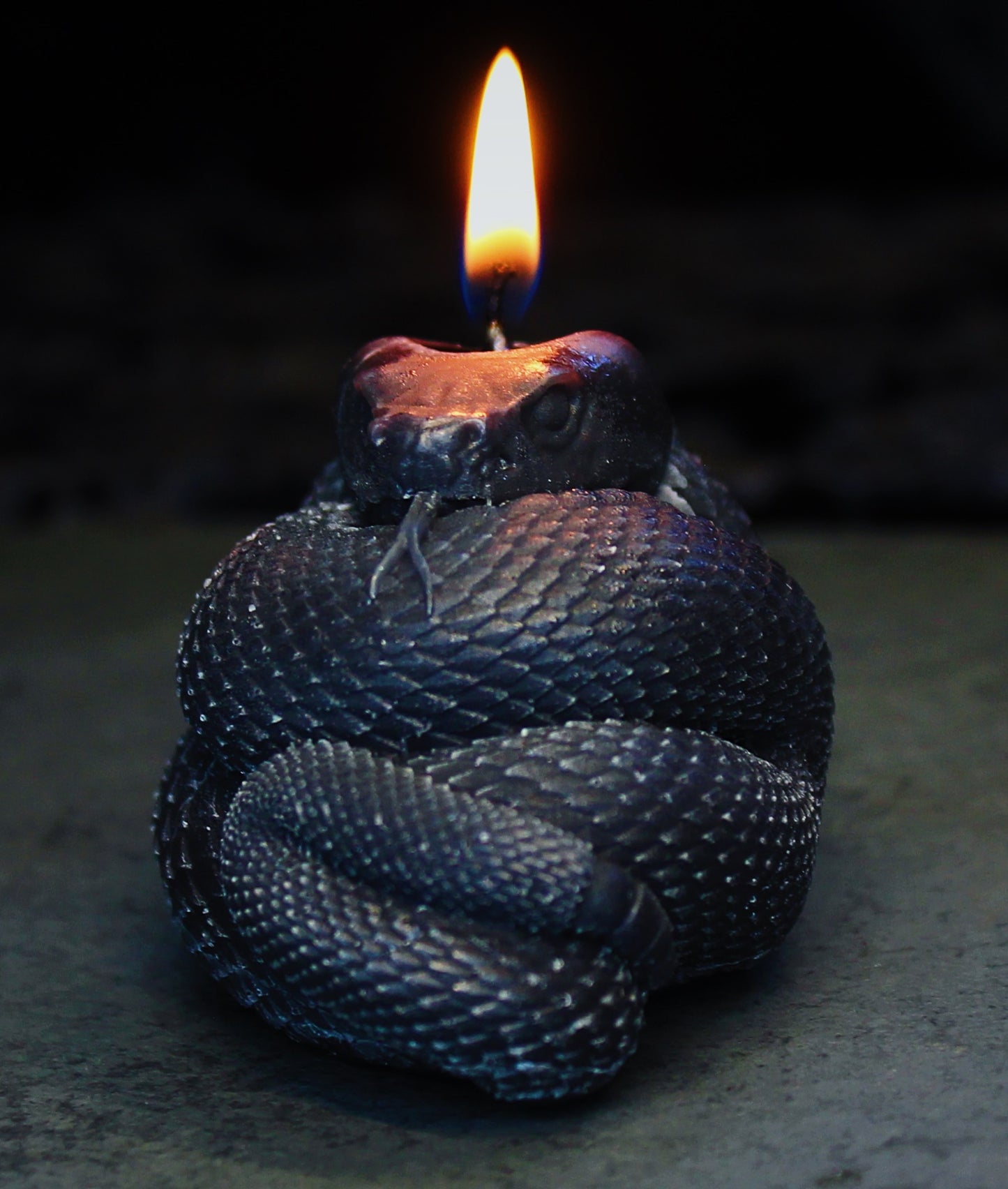 OPHIDIAN Bleeding Wax candle - DRENCHEDskin®
